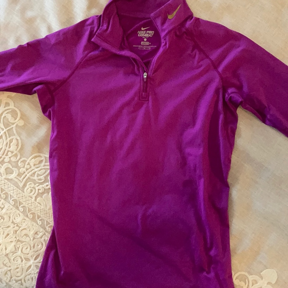 Women’s combat pro dry fit nike. Size L